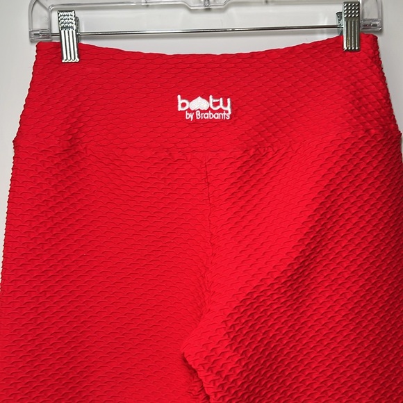 Booty by Brabants Croco Skin Cropped Leggings CURVY SIZE - Picture 3 of 4